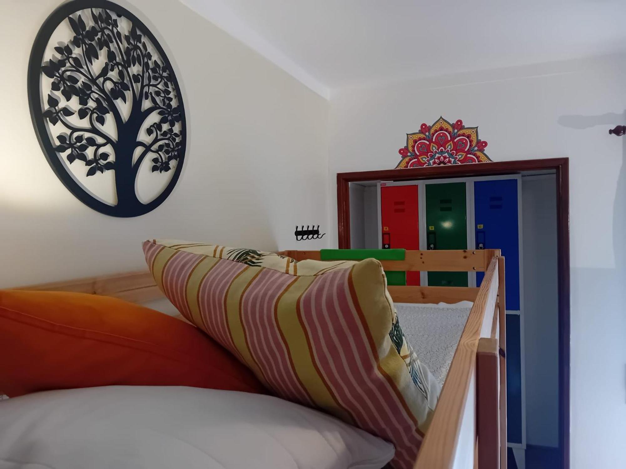 Paz & Amor Guest House - Peace & Love Nazare Ngoại thất bức ảnh