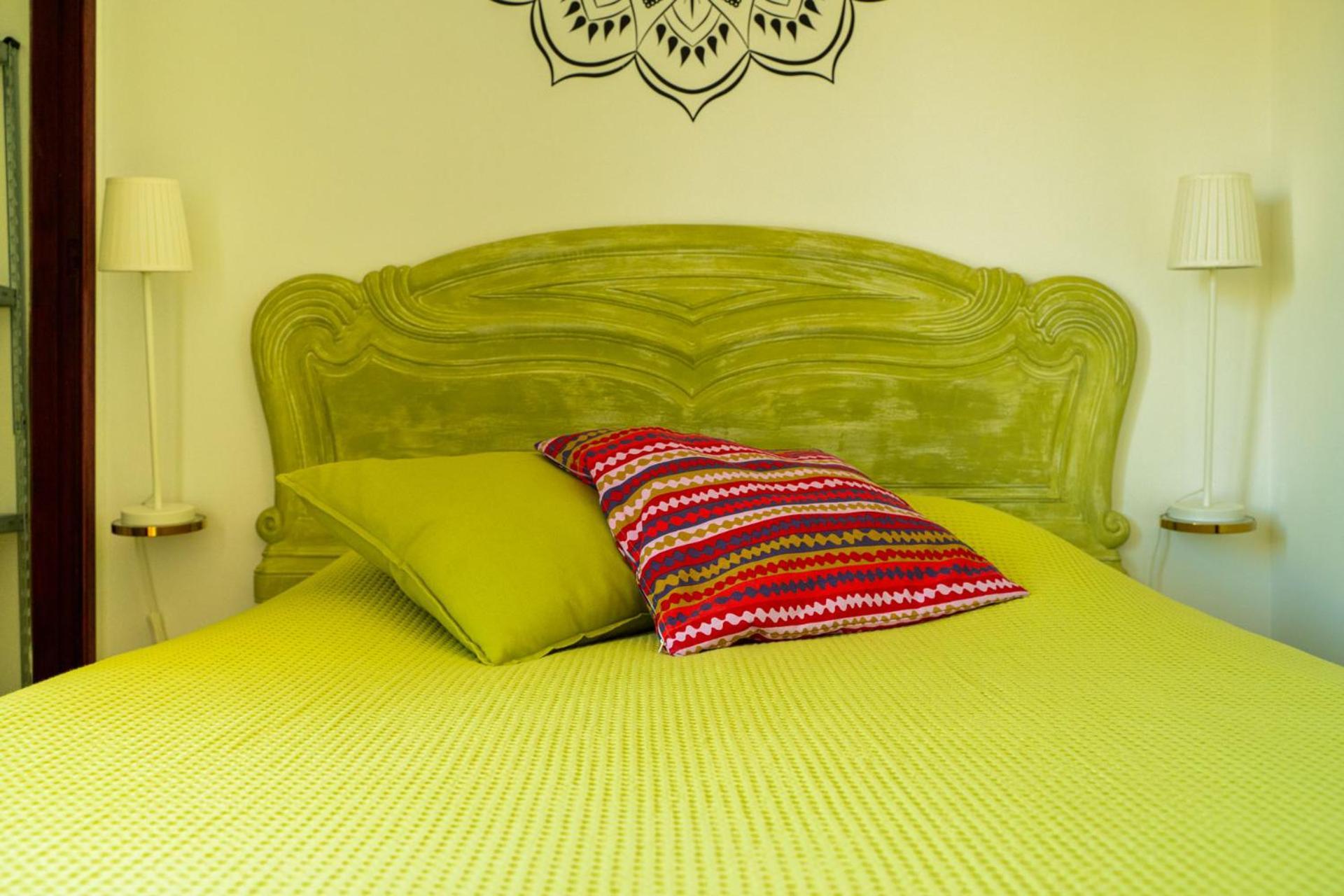 Paz & Amor Guest House - Peace & Love Nazare Ngoại thất bức ảnh